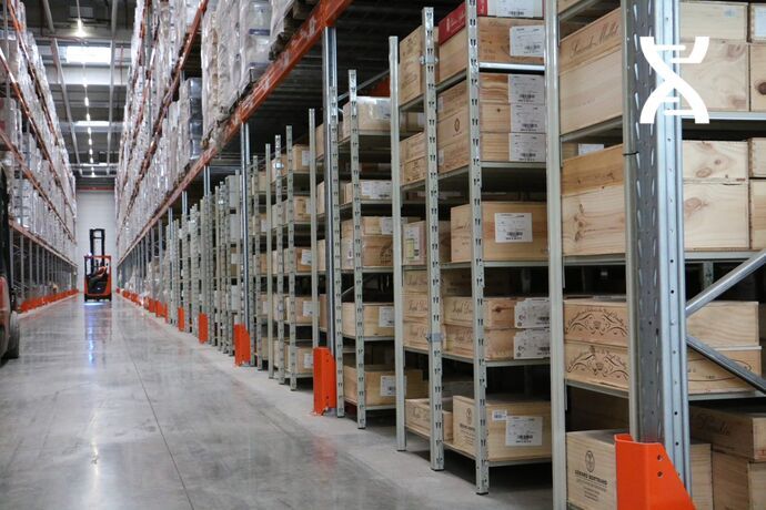 22,500 m2 of warehouses dedicated to the Wines and Spirits sector 22,500 m2 of warehouses dedicated to the Wines and Spirits sector