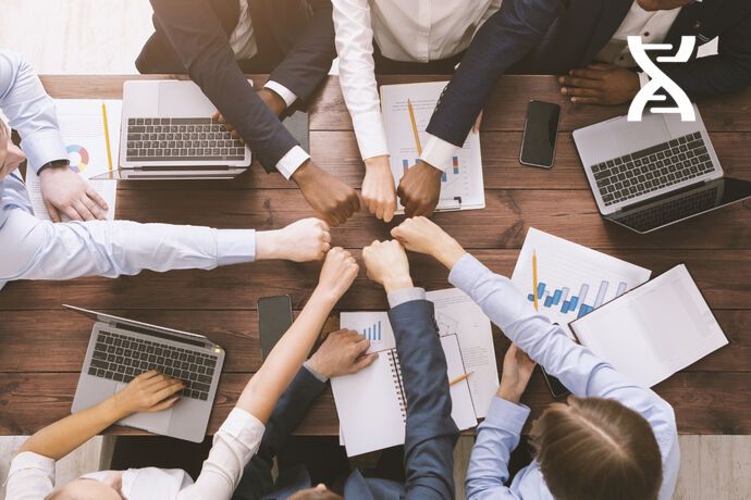 Change management as a team Change management as a team